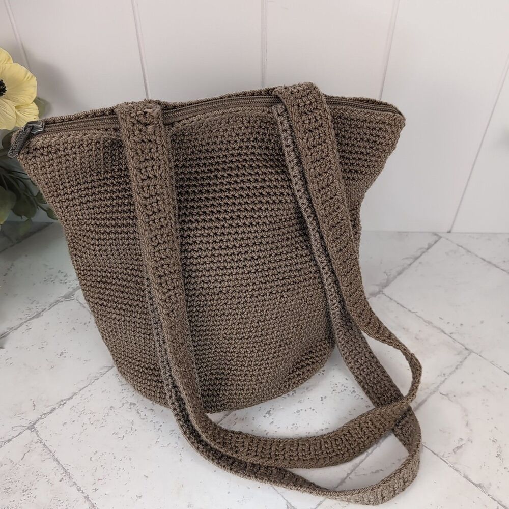 The SAK Lumi Hand Crochet Boho Shoulder Bucket Handbag Purse Tote Taupe Brown - Picture 3 of 11